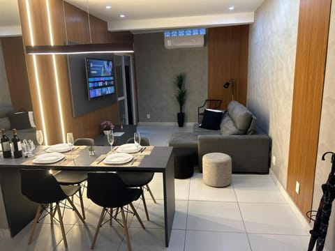 TV and multimedia, Living room, Seating area, Dining area, air conditioner