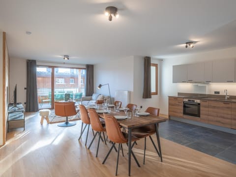 Appartement neuf 108m², centre Huez, parking, wifi, 6 personnes - FR-1-645-69 Apartment in Huez