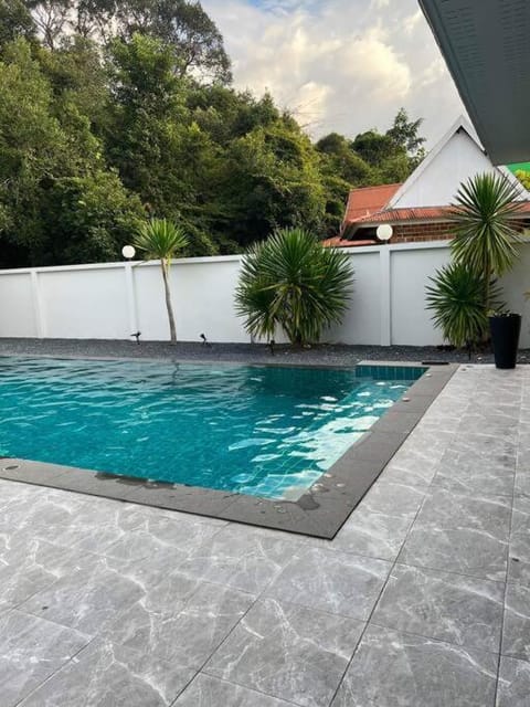 Private poolvilla Koh Lanta Villa in Sala Dan