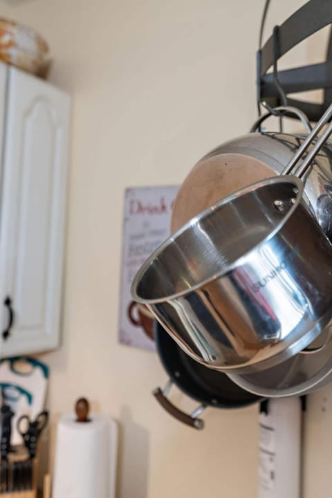 Two Owls and a View Chalet in Pittman Center