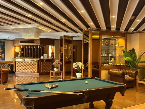 Billiard, Lobby or reception