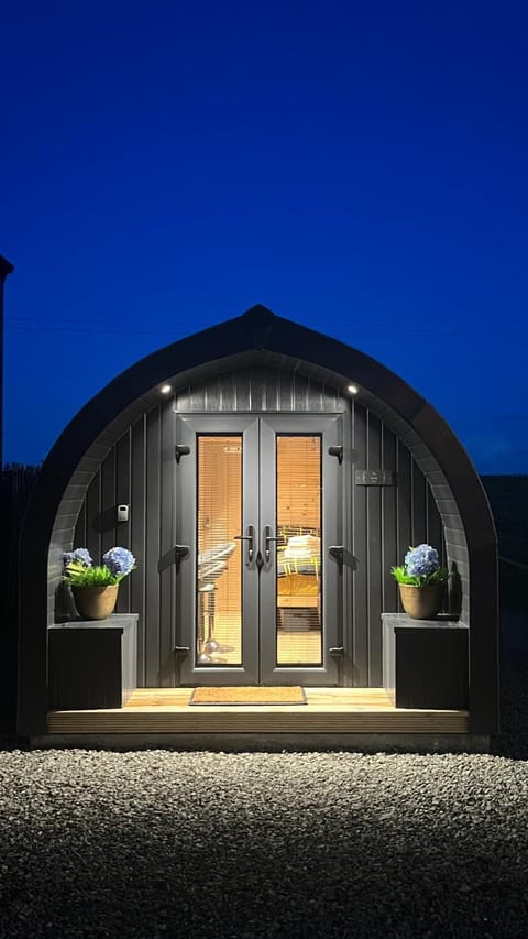 Property building, Night