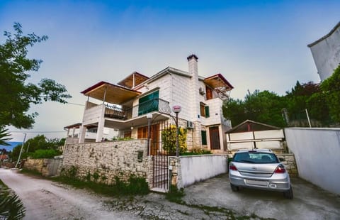 Villa Dese Villa in Split-Dalmatia County