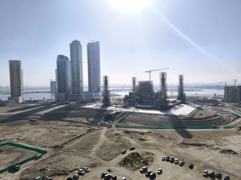 Smart Home Vacation Home- AYLA Apartment in Al Sharjah