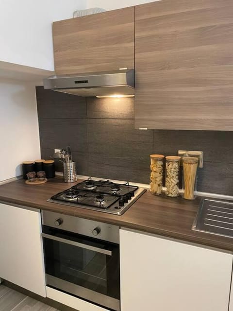 Penna's House - Citra LT 4240 Apartment in Genoa