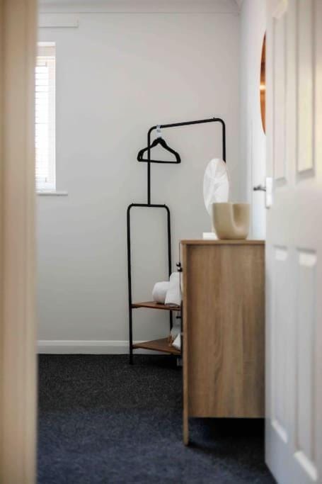 2 bedroom House-Driveway - Bournemouth Hospital - Long Stay Discounts - Lima Apartments Ltd Apartment in Bournemouth