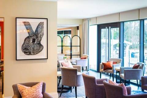 Communal lounge/ TV room