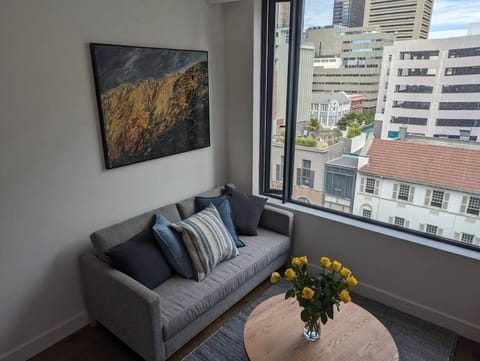 Day, Living room, Seating area