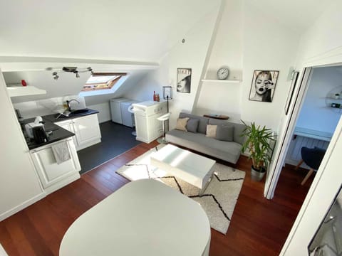 Magnifique 2 pièces Theatre de Boulogne Apartment in Paris