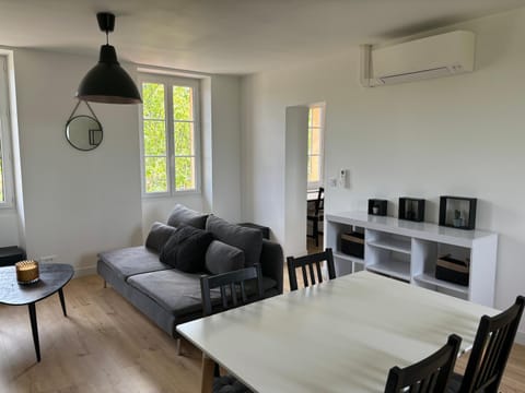 Living room, kitchen