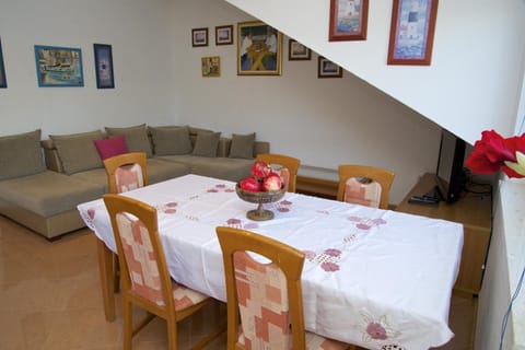 Premier View Apartment in Korčula