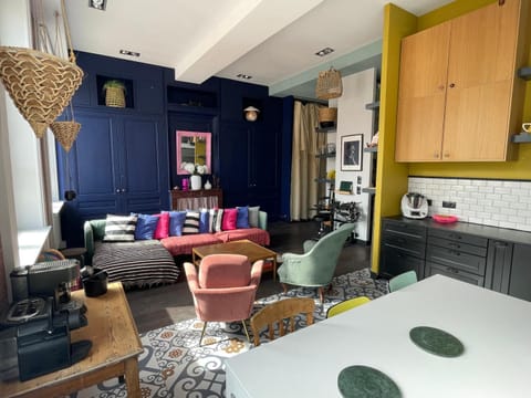 Living room, kitchen