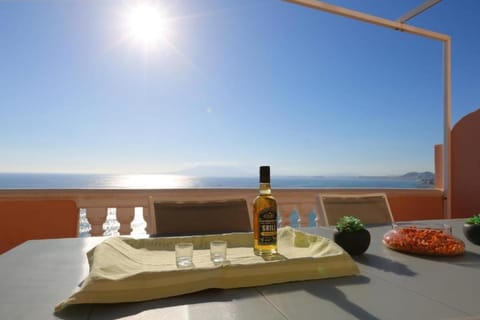 Magnificent Holiday 5 bedroom villa in beach front Villa in Malaga