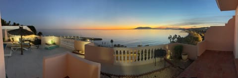 Magnificent Holiday 5 bedroom villa in beach front Villa in Malaga