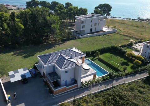 Villa Kanikula - Heated Pool 60m2 - Hot Tubs Villa in Šibenik-Knin County, Croatia