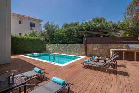 Patio, Day, Natural landscape, Pool view, Swimming pool, Swimming pool, sunbed