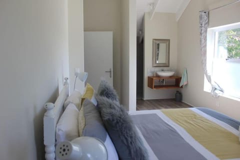 River Club- Holiday Bliss House in Plettenberg Bay