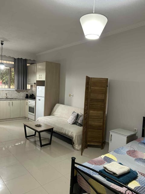 Chrisa's Home Apartment in Euboea