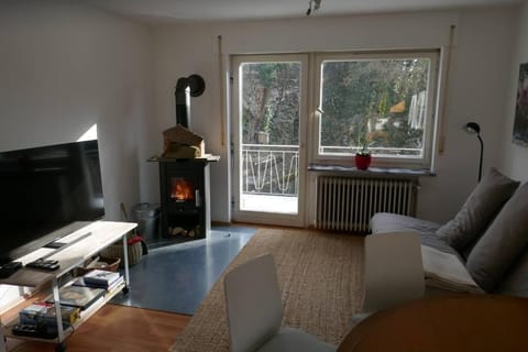 Ruhige 4-Zi-Wohnung mit großem Balkon und Blick ins Grüne Apartment in Karlsruhe