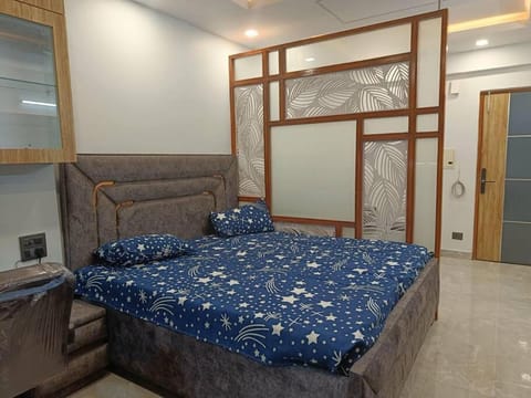 Bed, Photo of the whole room