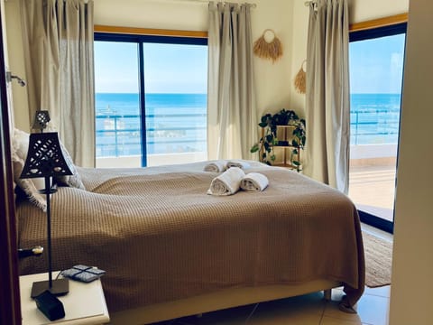 Bedroom, Sea view, air conditioner