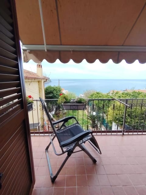 Balcony/Terrace, Balcony/Terrace