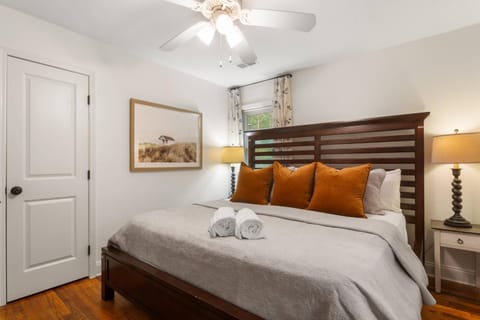 Discover Decatur House in Decatur