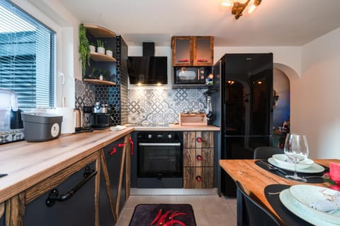 Kitchen or kitchenette, Dining area, oven, stove, kitchen
