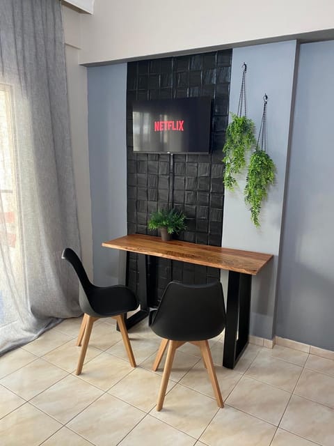 TV and multimedia, Dining area
