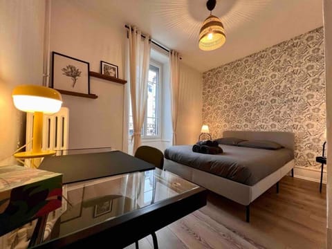 Appartement Rénové / 7prsn / Proche gare viotte Apartment in Besançon