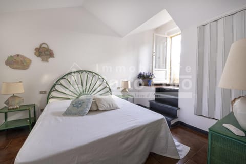 15 Centro - Bilocale con balconcino Porto Faro Apartment in Palau