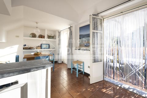 15 Centro - Bilocale con balconcino Porto Faro Apartment in Palau