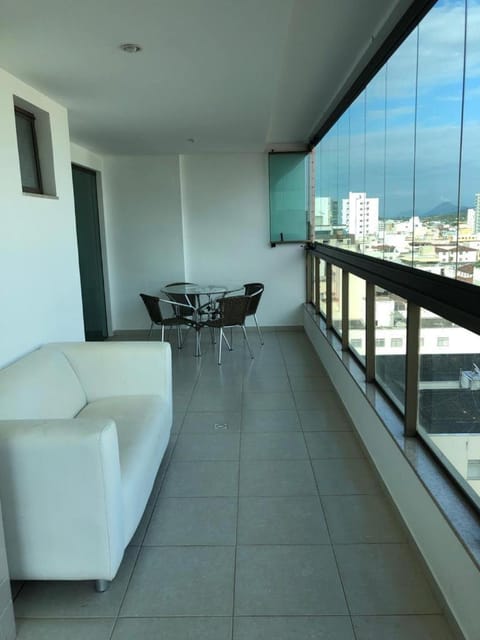 View (from property/room), Seating area, Dining area