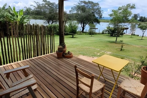 Natural landscape, Balcony/Terrace, Balcony/Terrace, Dining area, Garden view, Lake view