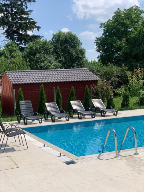 Day, Garden, Garden view, Pool view, Swimming pool, sunbed