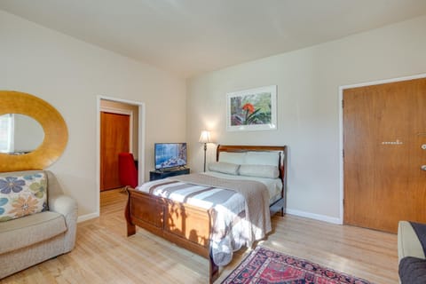 Downtown Oakland Studio, 6 Mi to Toll Plaza Beach! Apartment in Piedmont