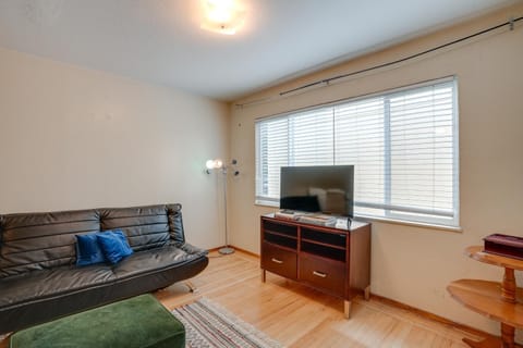 Cozy Oakland Studio Rental, 13 Mi to San Francisco Apartment in Piedmont