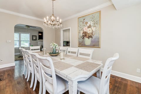 Success Historic - Luxury Home for Large Groups - 5 Min Walk to FSU House in Lakeland