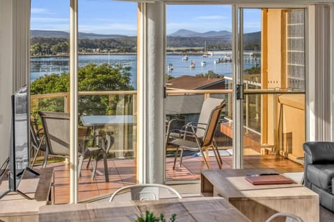 View (from property/room), Balcony/Terrace