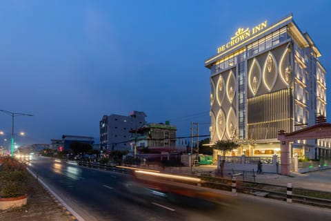 Property building, Night