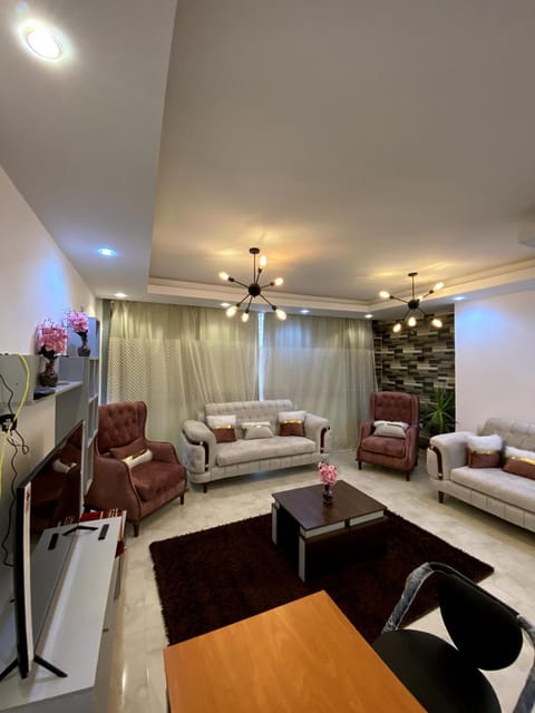 TV and multimedia, Seating area