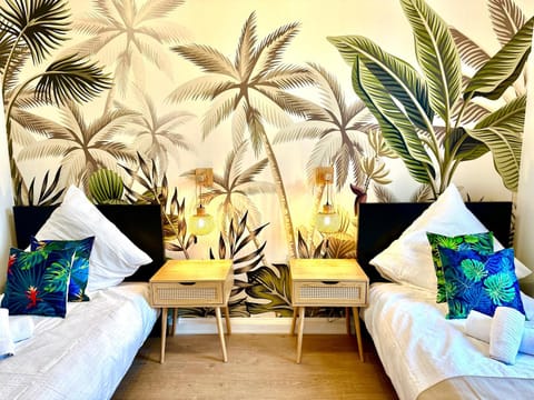 Bed, Decorative detail, Bedroom