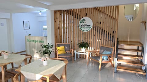 Living room, Lobby or reception, Dining area