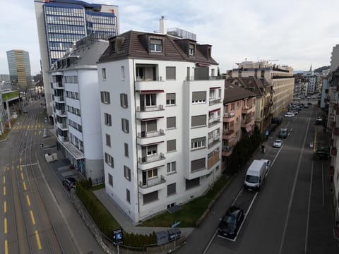Property building, Neighbourhood, City view, Street view, Location