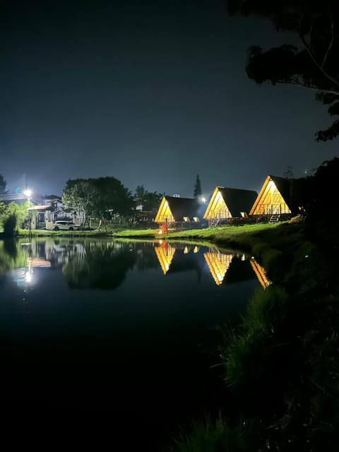 Night, Natural landscape, Lake view