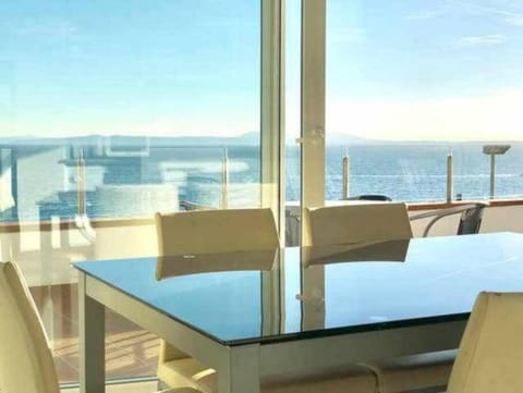Balcony/Terrace, Dining area, Sea view