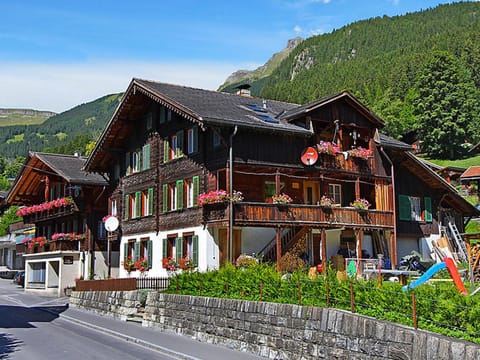 Property building, Day