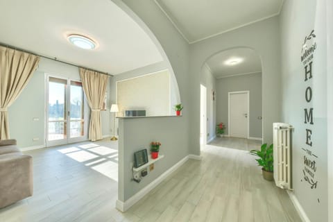 T&F HOUSE Comfortable Apartment with Private Parking Apartment in Florence