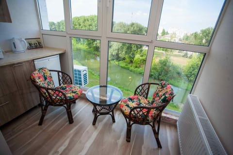 View (from property/room), City view, Landmark view, River view