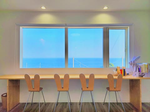 Dining area, Sea view